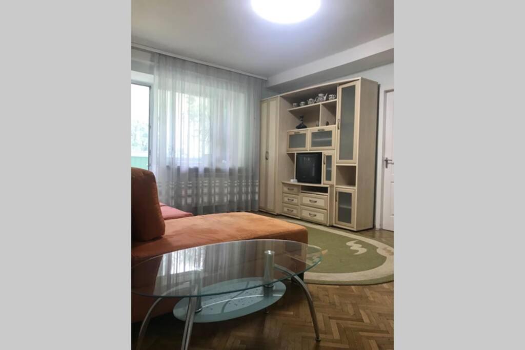 Уютненькая Квартирка Kyiv Exterior photo